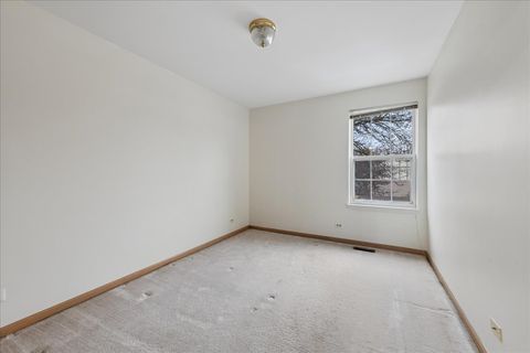 Tiny photo for 4620 Olmstead Drive, Hoffman Estates, IL 60192 (MLS # 12580455)