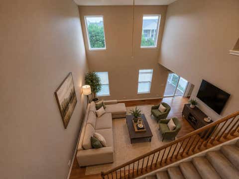 Tiny photo for 978 Oak Ridge Boulevard, Elgin, IL 60120 (MLS # 12732474)