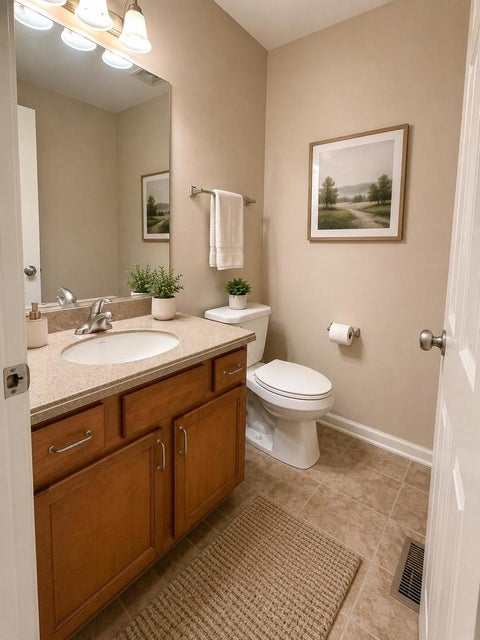 Tiny photo for 978 Oak Ridge Boulevard, Elgin, IL 60120 (MLS # 12732474)