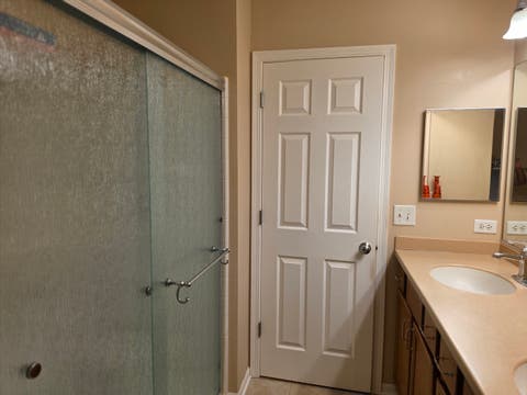 Tiny photo for 978 Oak Ridge Boulevard, Elgin, IL 60120 (MLS # 12732474)