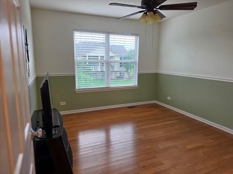Tiny photo for 978 Oak Ridge Boulevard, Elgin, IL 60120 (MLS # 12732474)