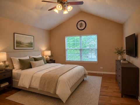 Tiny photo for 978 Oak Ridge Boulevard, Elgin, IL 60120 (MLS # 12732474)