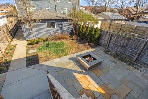 Tiny photo for 4406 W Wilson Avenue, Chicago, IL 60630 (MLS # 12614024)