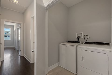 Tiny photo for 4406 W Wilson Avenue, Chicago, IL 60630 (MLS # 12614024)