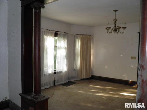 Tiny photo for 808 E 3RD Avenue, Coal Valley, IL 61240 (MLS # QC4267293)