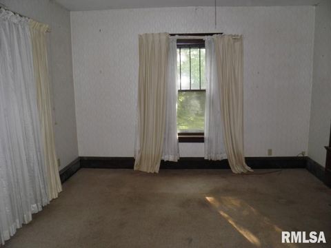 Tiny photo for 808 E 3RD Avenue, Coal Valley, IL 61240 (MLS # QC4267293)