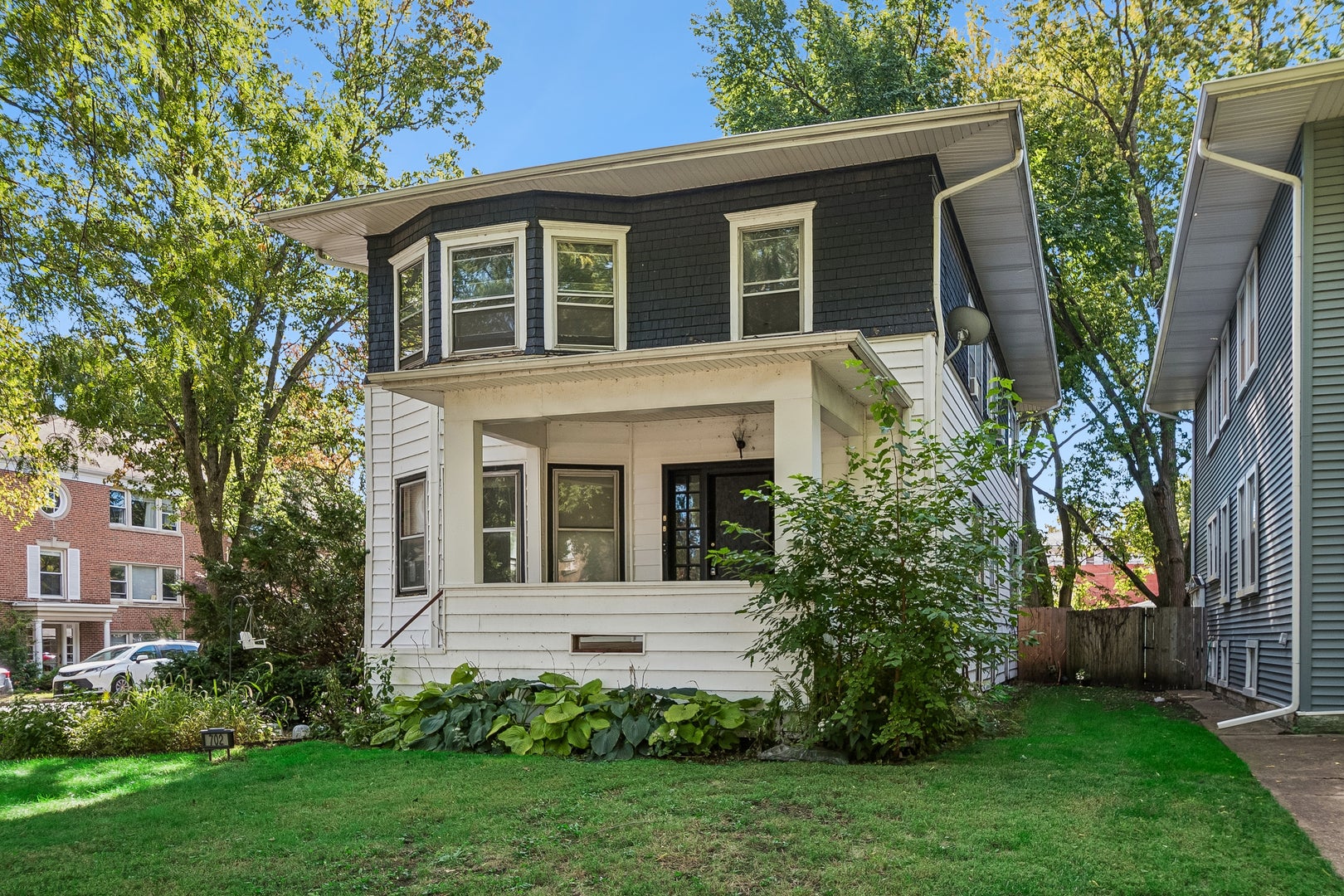 702 South Boulevard