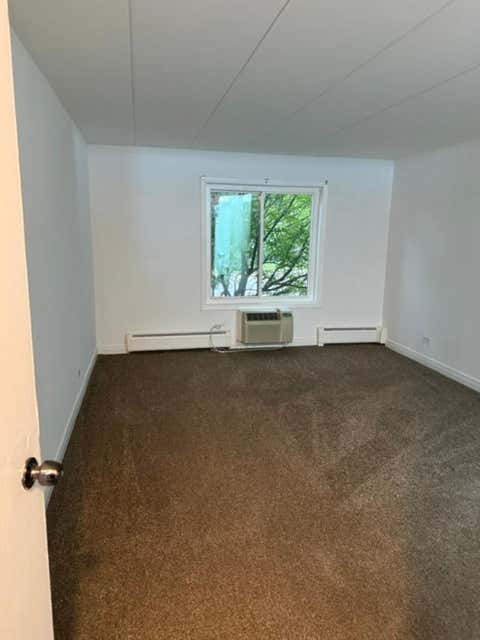 Tiny photo for 16 E Old Willow Road #209S, Prospect Heights, IL 60070 (MLS # 12736400)