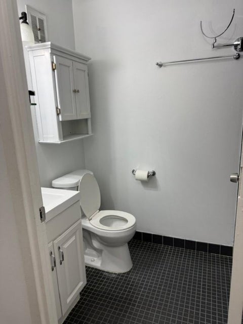 Tiny photo for 16 E Old Willow Road #209S, Prospect Heights, IL 60070 (MLS # 12736400)
