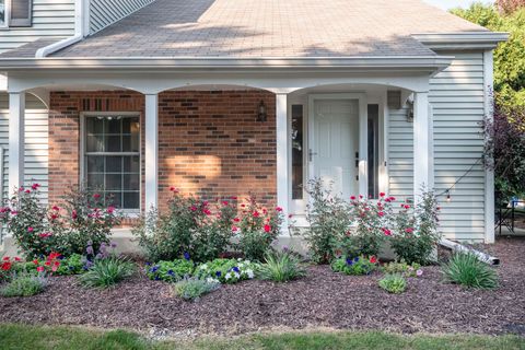 Tiny photo for 2S778 Timber Drive #778, Warrenville, IL 60555 (MLS # 12459148)