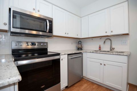 Tiny photo for 2S778 Timber Drive #778, Warrenville, IL 60555 (MLS # 12459148)