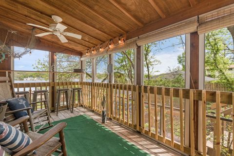 Tiny photo for 124 Oak Street, Le Claire, IA 52753 (MLS # 12621262)