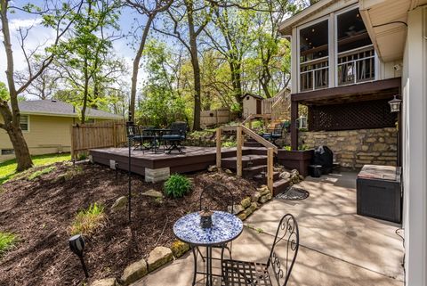 Tiny photo for 124 Oak Street, Le Claire, IA 52753 (MLS # 12621262)