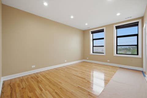 Tiny photo for 2600 W 25th Street, Chicago, IL 60608 (MLS # 12724077)