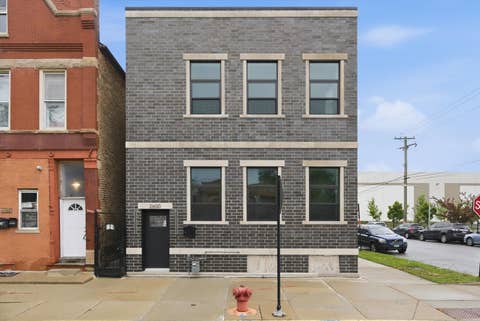 Photo of 2600 W 25th Street, Chicago, IL 60608 (MLS # 12724077)