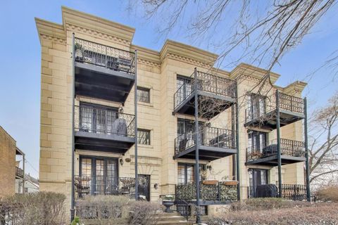 Photo of 1420 N Noble Street #1N, Chicago, IL 60642 (MLS # 12552855)