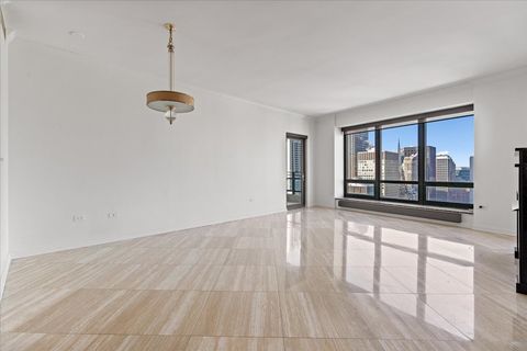 Tiny photo for 130 N GARLAND Court #3702, Chicago, IL 60602 (MLS # 12557201)