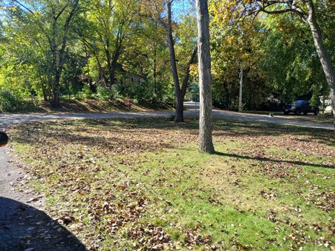 Tiny photo for 112 Hazel Court, Island Lake, IL 60042 (MLS # 12503114)