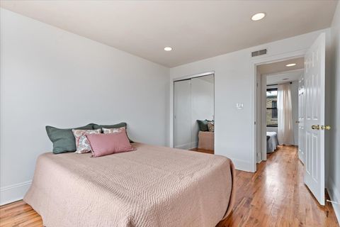 Tiny photo for 1353 W Fargo Avenue #3E, Chicago, IL 60626 (MLS # 12620094)