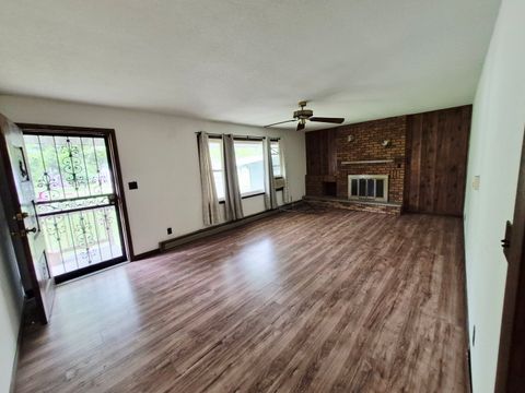 Tiny photo for 817 S 3rd Street, Herrin, IL 62948 (MLS # 12618193)