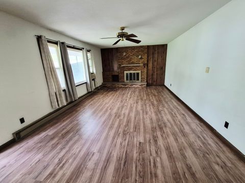 Tiny photo for 817 S 3rd Street, Herrin, IL 62948 (MLS # 12618193)