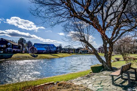 Tiny photo for 9832 Terrace Court E #2B, Palos Park, IL 60464 (MLS # 12604879)