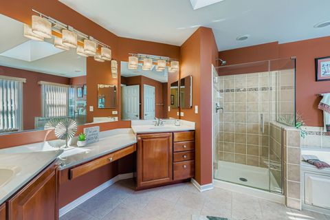 Tiny photo for 5325 Mardjetko Drive, Hoffman Estates, IL 60192 (MLS # 12486395)