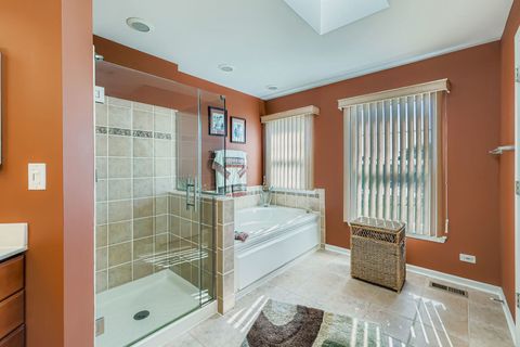 Tiny photo for 5325 Mardjetko Drive, Hoffman Estates, IL 60192 (MLS # 12486395)