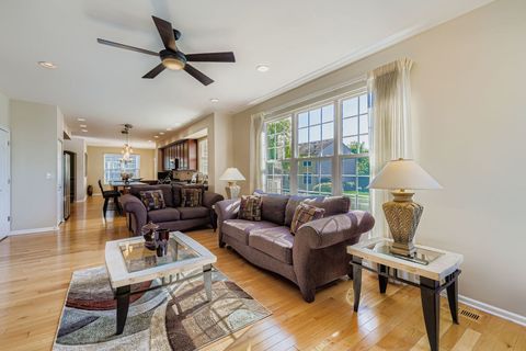 Tiny photo for 5325 Mardjetko Drive, Hoffman Estates, IL 60192 (MLS # 12486395)