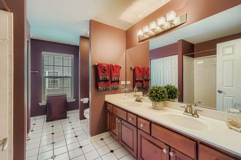Tiny photo for 5325 Mardjetko Drive, Hoffman Estates, IL 60192 (MLS # 12486395)