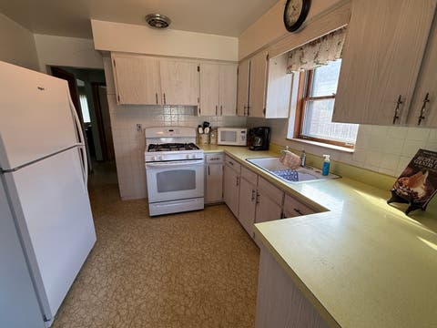 Tiny photo for 7078 N Franks Avenue, Niles, IL 60714 (MLS # 12698366)