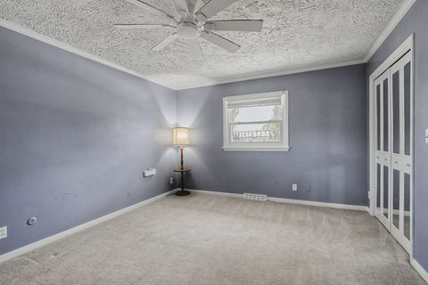 Tiny photo for 3617 25Th Avenue, Rock Island, IL 61201 (MLS # 12618945)