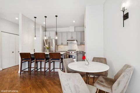 Tiny photo for 560 W Fulton Street #506, Chicago, IL 60661 (MLS # 12172964)