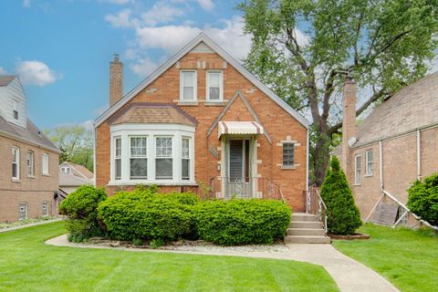 A home in Elmwood Park