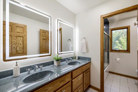 Tiny photo for 1325 E Lake Avenue, Glenview, IL 60025 (MLS # 12676606)