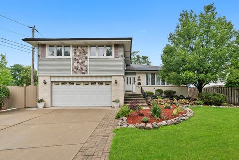 10652 Laramie Avenue Oak Lawn IL 60453