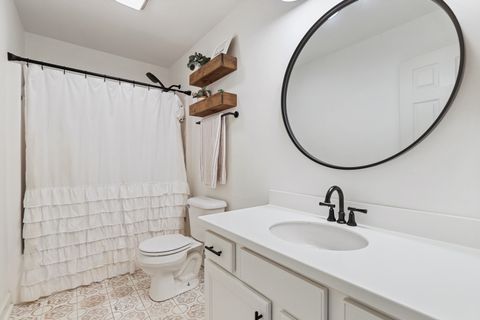 Tiny photo for 1009 Trillium Lane, Shorewood, IL 60404 (MLS # 12652375)