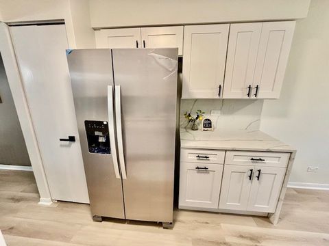 Tiny photo for 11151 Cottonwood Drive #19C, Palos Hills, IL 60465 (MLS # 12636282)