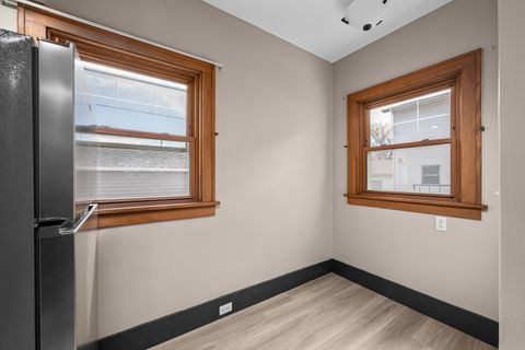 Tiny photo for 350 15th Avenue, Moline, IL 61265 (MLS # 12586090)