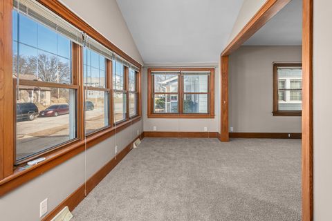 Tiny photo for 350 15th Avenue, Moline, IL 61265 (MLS # 12586090)