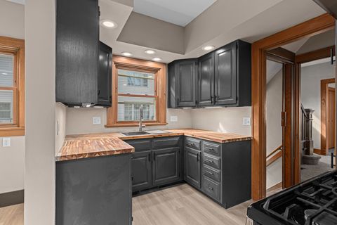 Tiny photo for 350 15th Avenue, Moline, IL 61265 (MLS # 12586090)