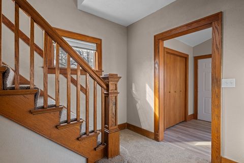 Tiny photo for 350 15th Avenue, Moline, IL 61265 (MLS # 12586090)