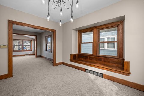 Tiny photo for 350 15th Avenue, Moline, IL 61265 (MLS # 12586090)