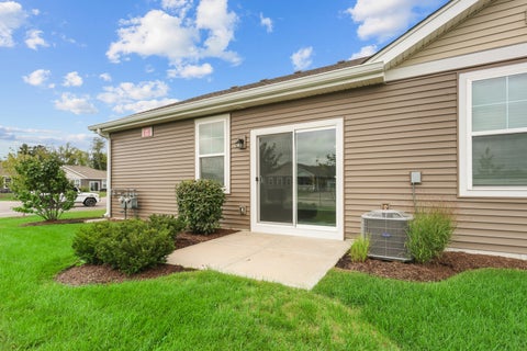 Tiny photo for 1181 Sonoma Court, Pingree Grove, IL 60140 (MLS # 12770047)