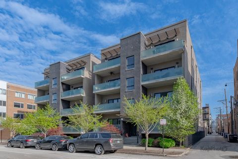 1146 W Hubbard Street 1E Chicago IL 60642