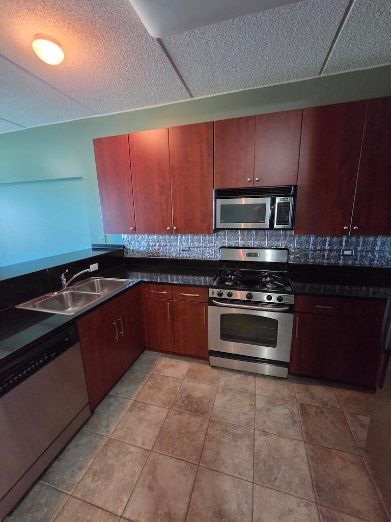 6420 Double Eagle Drive 1110