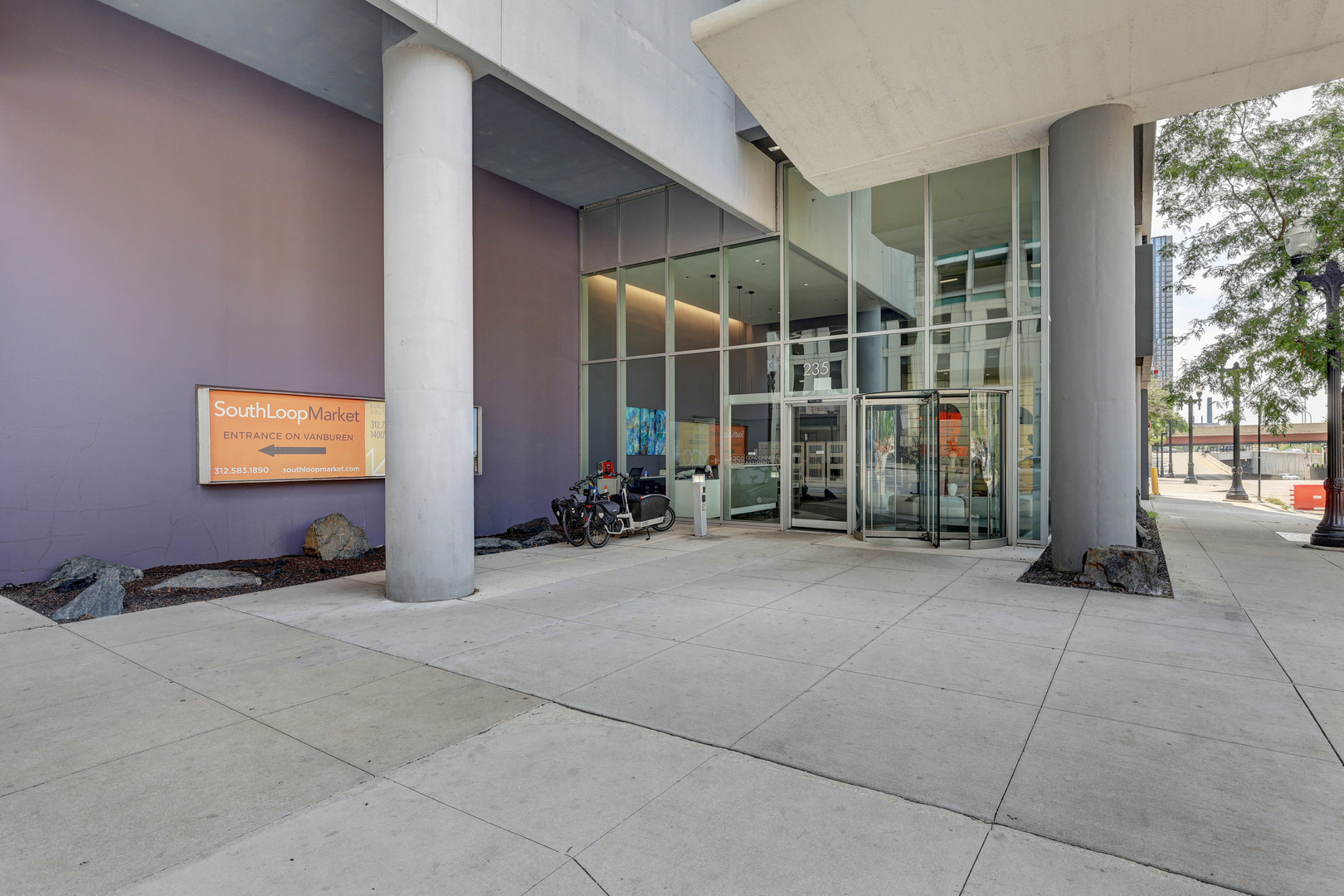 235 W Van Buren Street 1410