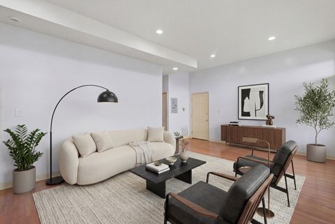 Tiny photo for 2843 S Wells Street #2E, Chicago, IL 60616 (MLS # 12616430)