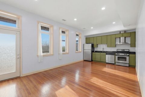 Tiny photo for 2843 S Wells Street #2E, Chicago, IL 60616 (MLS # 12616430)