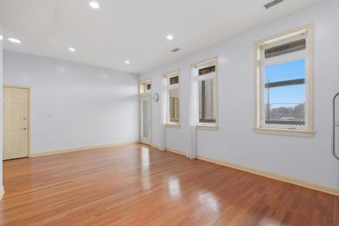 Tiny photo for 2843 S Wells Street #2E, Chicago, IL 60616 (MLS # 12616430)